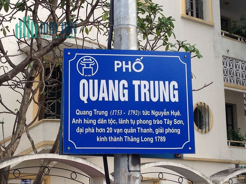 Mặt Phố Quang Trung – Kinh doanh tấp nập