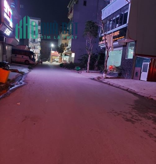 PHÂN LÔ, ÔTÔ TRÁNH, VỈA HÈ, NGÕ THÔNG, 2 MẶT NGÕ, MẶT TIỀN RỘNG.
