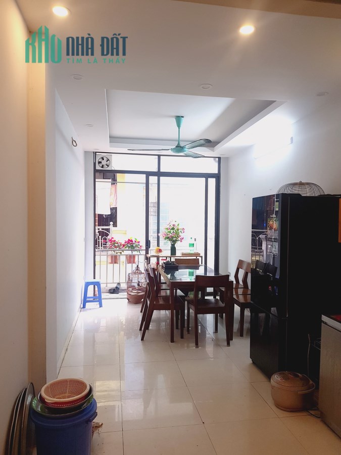 Bán nhà, Xã Đàn, ô tô tránh, kinh doanh, 20m ra phố, 40mx7T, thang máy.