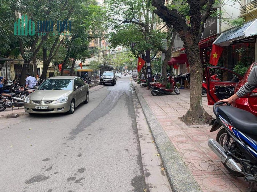 Mặt Ngõ, Huỳnh Thúc Kháng, Đống Đa, 62m, 13.5 tỷ, Kinh Doanh, Vỉa Hè 10m, Đường Thông.LH:0397194848
