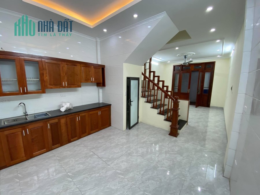 BA ĐÌNH- HOÀNG HOA THÁM- 60M2- 5 TẦNG- NHỈNH 5 TỶ