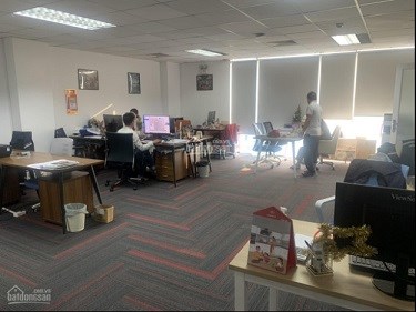 Chính chủ cần sang lại hợp đồng thuê văn phòng tại Central Garden Building, 0794303828