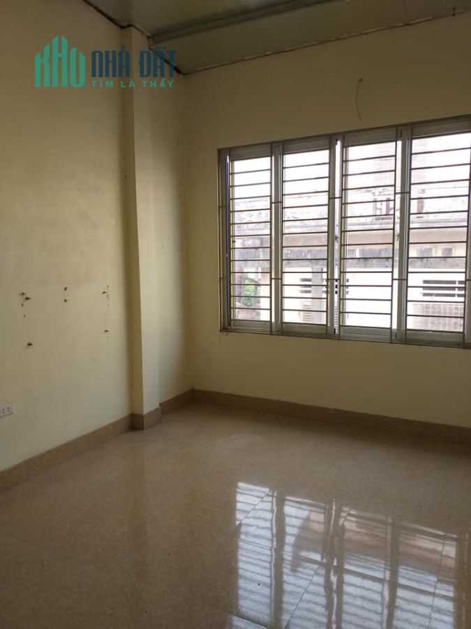 Bán bán gấp nhà ngõ 12 Nghĩa Dũng giá 1,4 tỷ, 35m2, giao luôn
