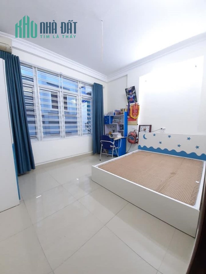 Bán gấp nhà Mặt phố Đồng Xuân giá 22 tỷ, 42m2, Kinh doanh đắc địa
