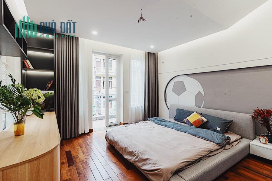 Cần bán nhà Mặt ngõ Nghĩa Dũng giá 2,9 tỷ, dt 45m2, SĐCC