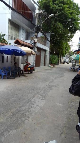 Bán nhà 4 lầu Nguyễn Văn Trỗi. Phú Nhuận. Gía 52ty TL.