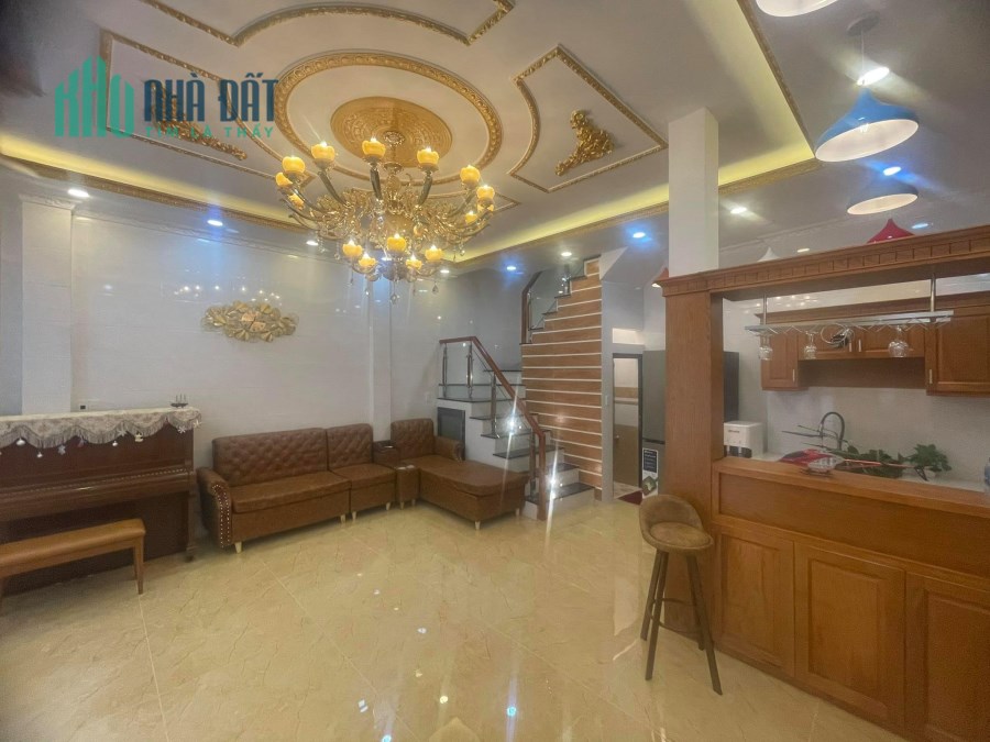 Bán nhà Nguyễn Bặc-Tân Bình 4 tầng ngang 6m, nhà mới đẹp, gần sân bay Tân Sơn Nhất.