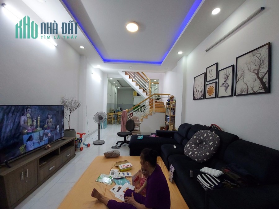 Bán nhà HXH yên tĩnh đường Nguyễn Sơn, Q.Tân Phú, 4x15,5m, 5ty430