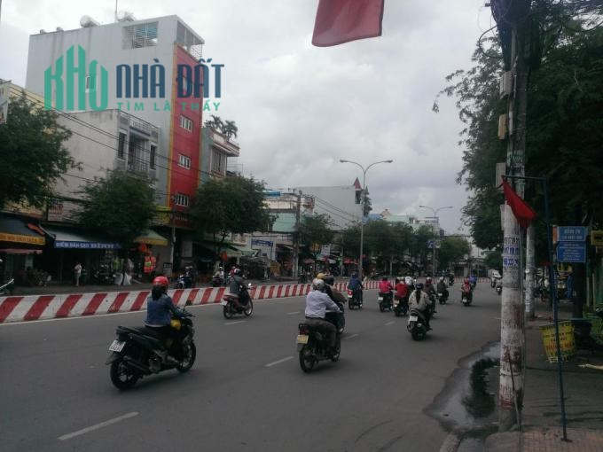 Cần tiền bán gấp nhà HXH, Lê Trọng Tấn, Phường Tây Thạnh, Tân Phú, 36m2, chỉ 3T