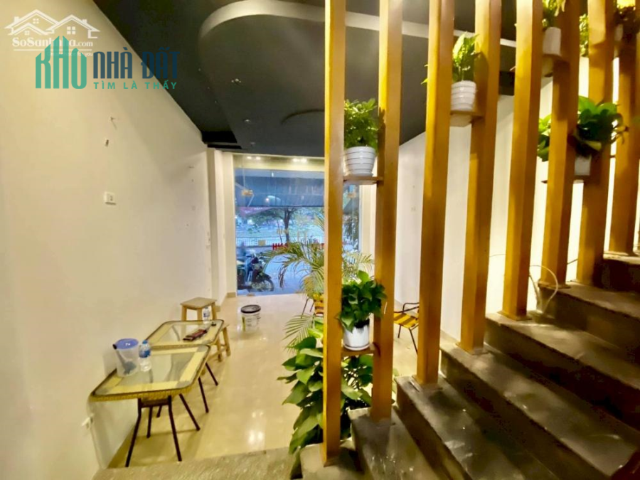 Mặt phố Trần Hòa 40m2*5T chỉ 8 tỷ, VỊ TRÍ HIẾM NHÀ BÁN, kinh doanh đỉnh