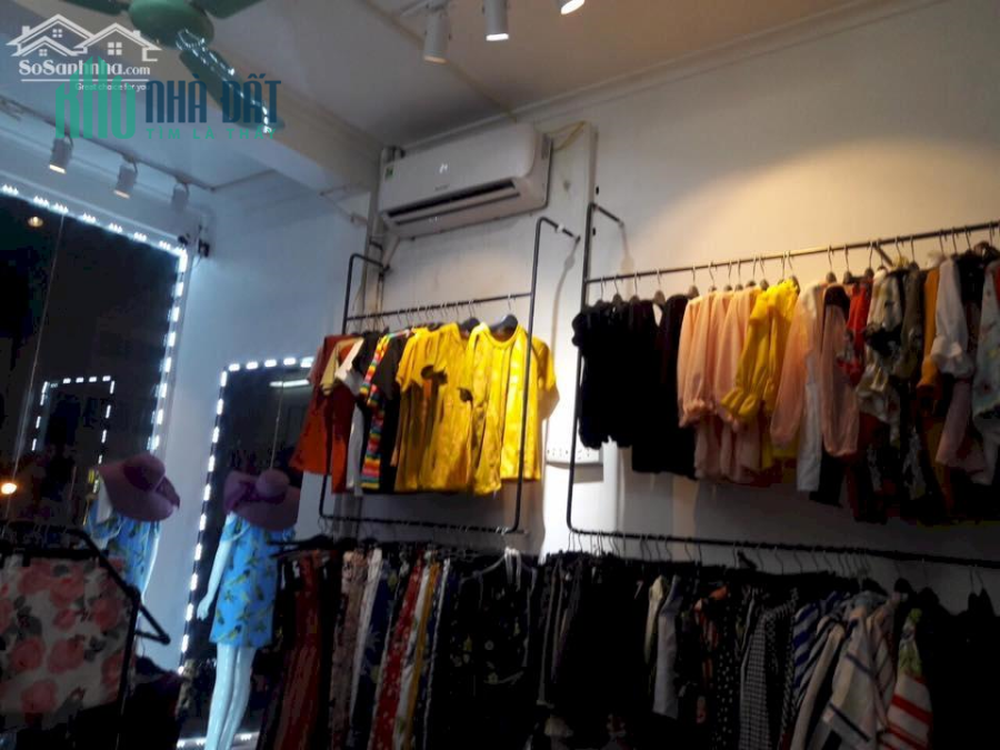 Cho thuê nhà mặt phố Đoàn Trần Nghiệp DT: 50m2 x 2 tầng, MT 5,5m, 50 triệu/tháng