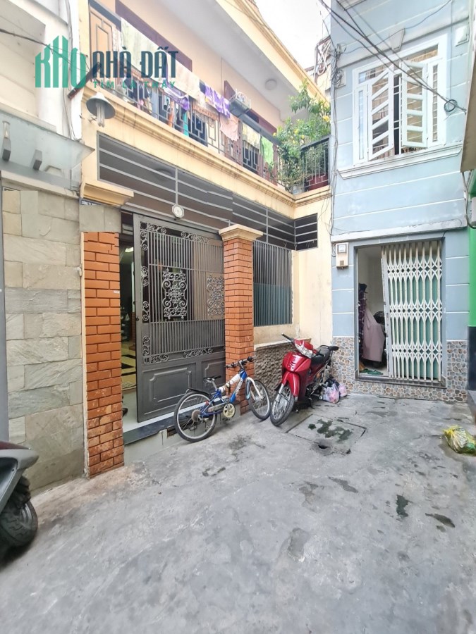 Nhà Nguyễn Đình Chính, P.15, Phú Nhuận bán 5,5tỷ