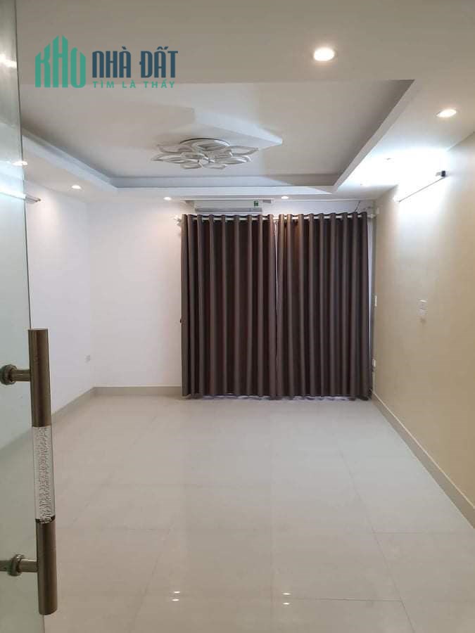 Bán gấp Mặt phố Bà Triệu, Hà Đông giá 9.1 tỷ, 85m2, MT 5m, KD tốt