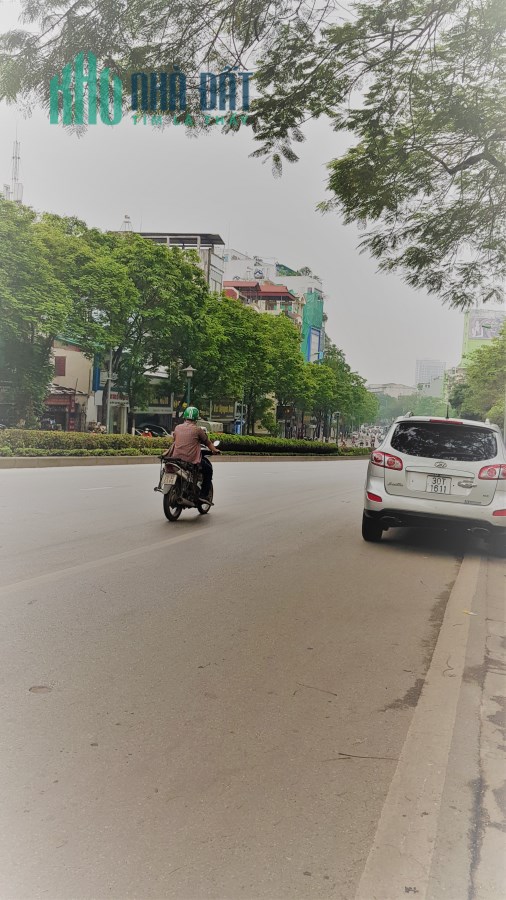 Bán nhà Bồ Đề quận Long Biên, 52m, 6 tầng, thang máy, Gara ô tô.