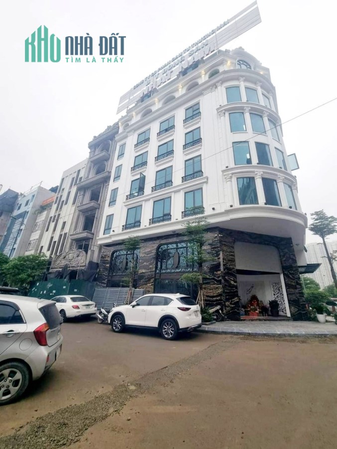 ĐẸP NHẤT, Trung Yên 146m x 8 tầng+ 1 hầm, Mt 24m, giá 62.9 tỷ. LH 0981588619.