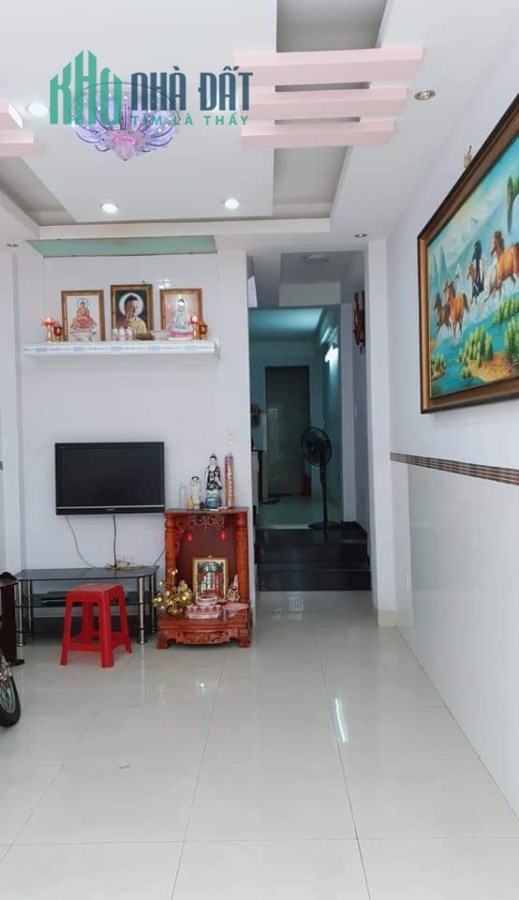 Nhà hiếm DTSD 92m2 - 4 tầng Chỉ 3.25 tỷ - Đường Bùi Thị Xuân, Tân Bình