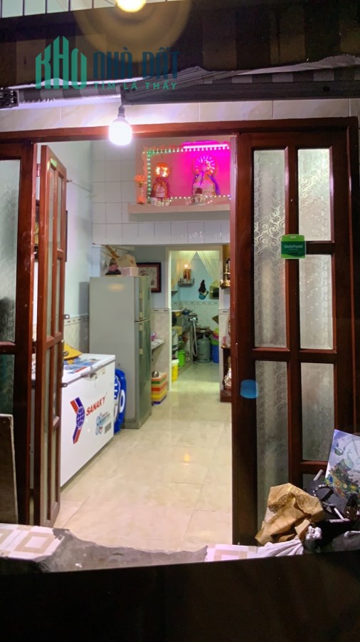Bán gấp nhà nguyên căn tại 98/5 Đoàn Văn Bơ, P.9; Q.4, TP.HCM, 4,2 tỷ,0903055801