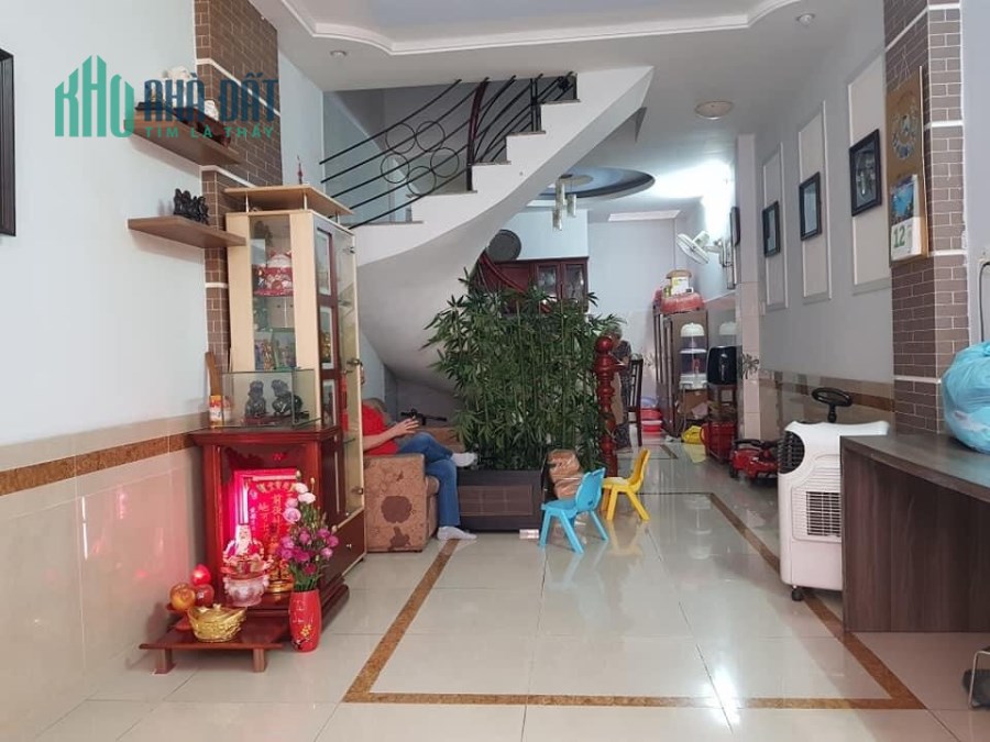 Hẻm xe hơi Nguyễn Văn Nghi, Gò Vấp 50m2, 3 Tầng đúc giá 5.6 tỷ