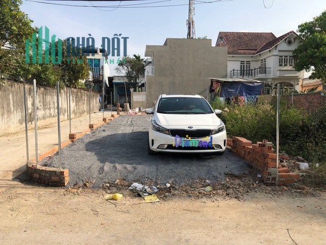 Bán gấp lô đất hai mặt tiền, đường xe hơi Nguyễn Ái Quốc, Tân Phong, Biên Hòa