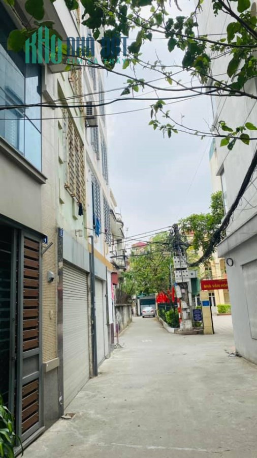 Bán gấp nhà Nguyễn Văn Cừ, Long Biên, Hà Nội. 0976005168.