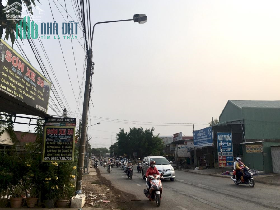 BÁN NHANH: NHÀ MẶT TIỀN ĐANG KINH DOANH, VỊ TRÍ CỰC ĐẸP, GIÁ TỐT NHẤT KHU VỰC.