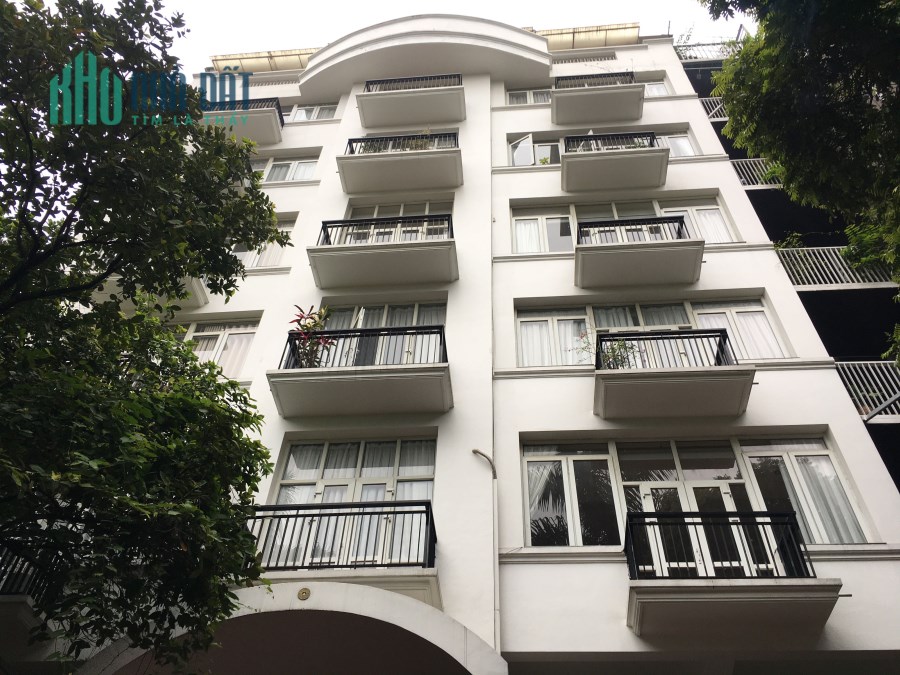 Bán siêu toà nhà cao cấp đường Tây Hồ quận Tây Hồ 660m2, 9 tầng, giá 150 tỷ.