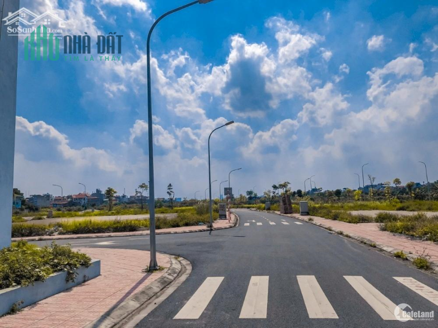 Chính chủ bán lô TT3 đấu giá Cự Khối, Long Biên, cam kết giá rẻ nhất Khu đấu giá