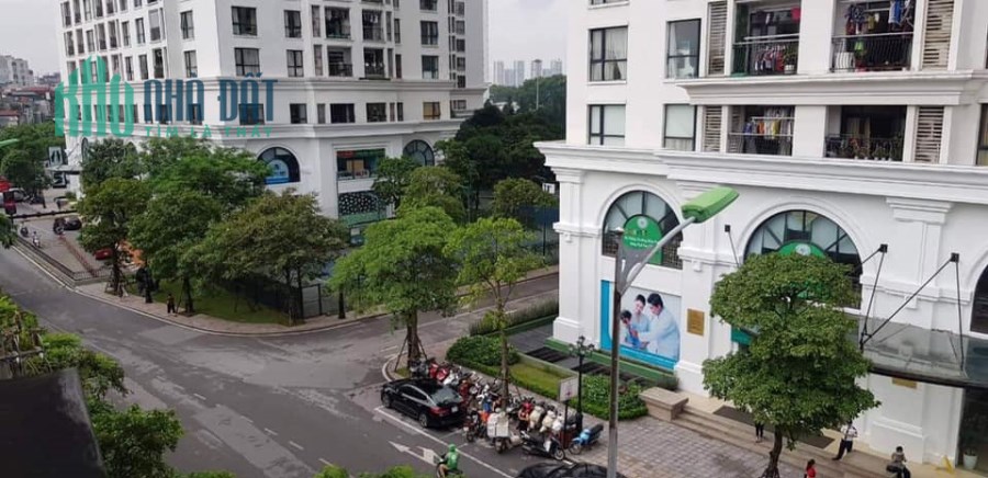 Bán gấp nhà đẹp ngõ 72 Nguyễn Trãi, Q.Thanh Xuân, DT 56m2x5 tầng.