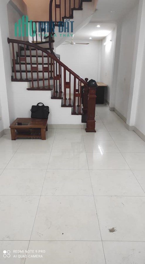 Bán gấp nhà Nguyễn Sơn, Long Biên, Hà Nội. 0976005168.