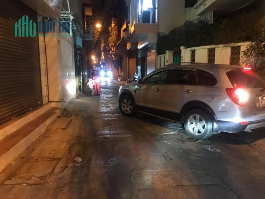Bán nhà ngõ 111 Nguyễn Văn Cừ,lô góc,ô tô qua nhà,77m,5 tầng,mt 5m,giá 9,1 tỷ.Lh:0989126619.