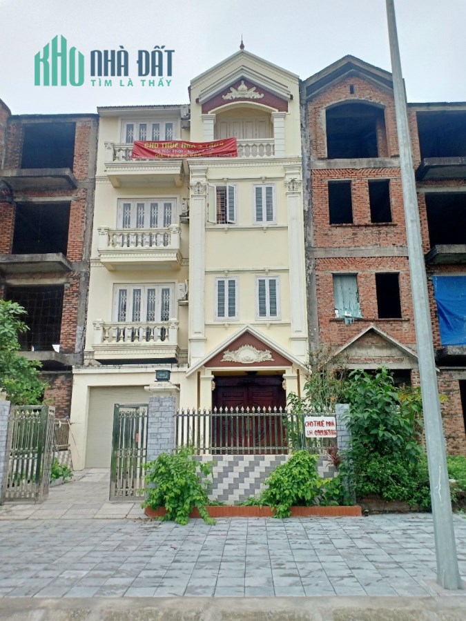 CẦN BÁN    NHÀ 4 TẦNG XÂY THÔ KHU KĐT DƯƠNG KINH NEW CITY