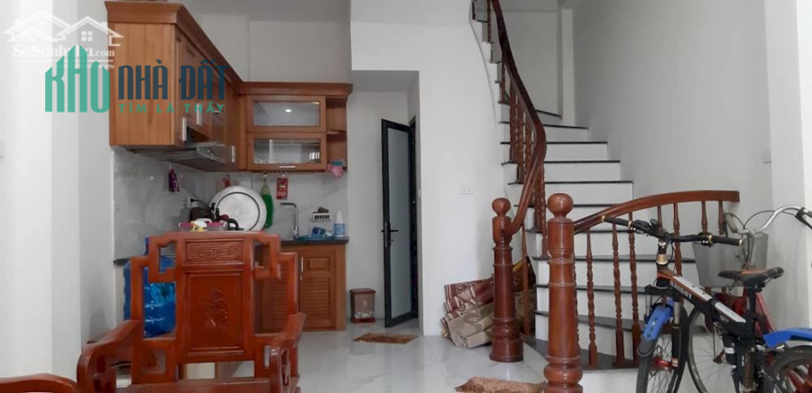 Bán nhà riêng Hoàng Liệt 5 tầng 30m2, giá 3.45 tỷ - ô tô qua nhà