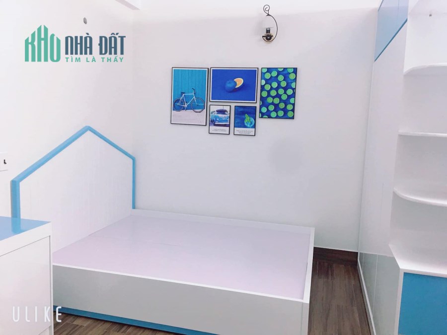 Cần bán gấp nhà Phố cổ Cầu Gỗ giá 2.7 tỷ, 20mx4T, ngõ gần
