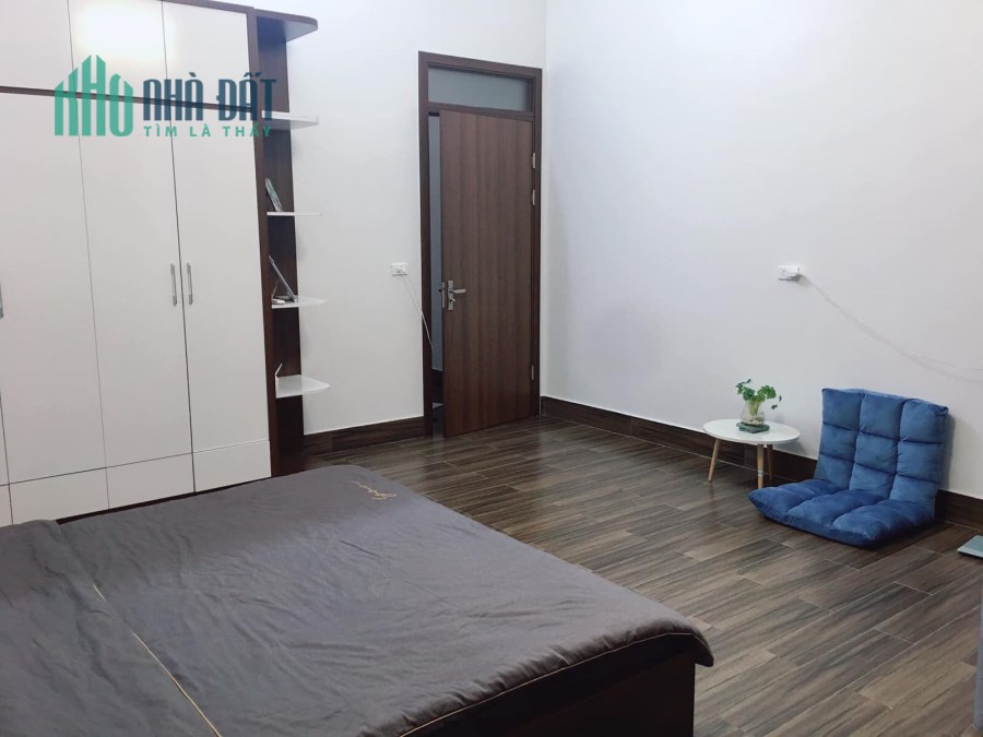 Cần bán gấp Mặt ngõ Núi Trúc giá 1.55 tỷ, 22mx4T, ngõ nông