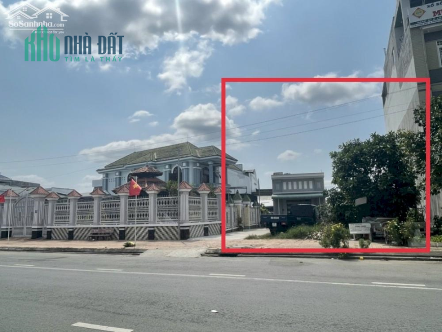 Nền 3 mặt tiền đường Phan Văn Trị Trung tâm Thị Trấn Phong Điền Cần Thơ giá dưới 5tỷ