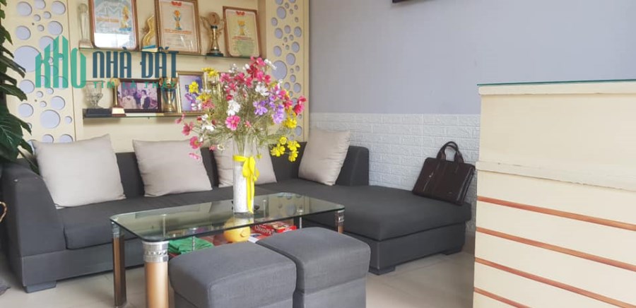 NHÀ MẶT PHỐ NGUYỄN CHÍ THANH MẶT TIỀN GẦN 5m GIÁ 15 TỶ KINH DOANH SUỐT NGÀY ĐÊM