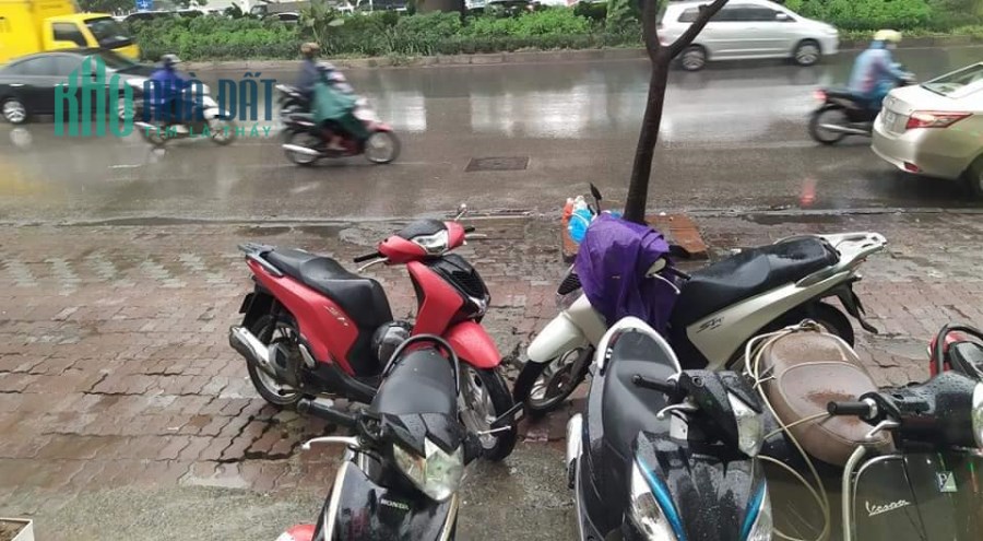 MẶT PHỐ NGUYỄN XIỂN - NGÃ TƯ KHUẤT DUY TIẾN NHÀ 5 TẦNG, GIÁ CHỈ HƠN 4 TỶ