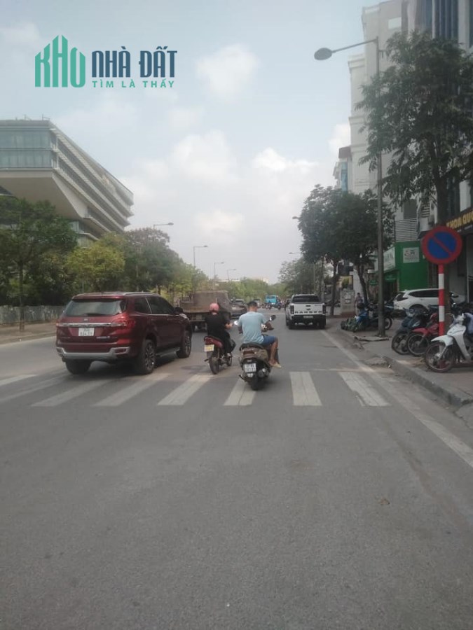 Bán Siêu phẩm nhà mặt phố ĐỖ ĐỨC DỤC, - View khách sạn JW. MARIOT