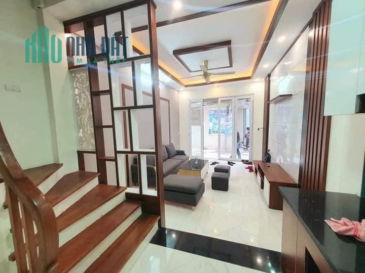 HOÀNG MAI NHÀ MỚI 31mx5T CHỈ 3.5 TỶ SIÊU PHẨM ĐẸP, LÔ GÓC, ÔTÔ ĐỖ 100% THẬT
