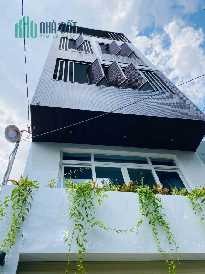 Hàng ngộp của nhà đầu tư cần sang lại giá cực hời, đường Nguyễn Văn Quỳ , Quận 7, LH 0387610701.