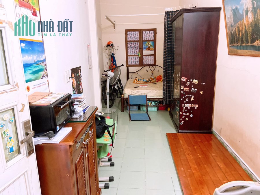 HÒE NHAI PHỐ CỔ - NHÀ ĐẸP SÁT PHỐ - NGÕ THÔNG - NHỈNH 3 TỶ