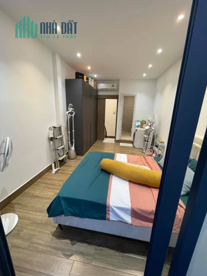 Bán nhà mặt tiền hẻm đường Tôn Đoản,Quận 4 ,96m2,kinh doanh tốt, LH ngay 0387610701.