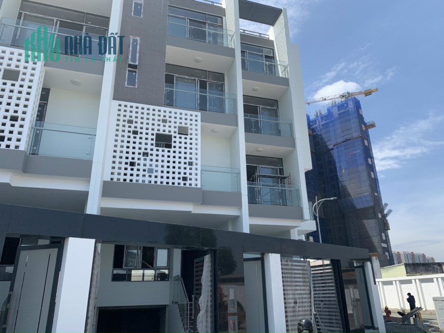 MUA NHÀ PHỐ TRUNG T M Q2 CHỈ 51.5 TRIỆU/M2 SD. TẶNG NỘI THẤT 1 TỶ CK 1,2 TỶ