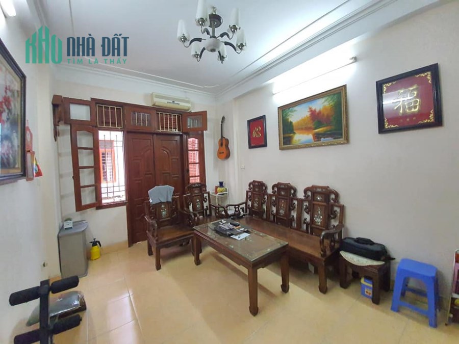 10.3tỷ Nhà phố Trung Phụng 49m2x5tầng phân lô,Ôtô cửa,gần phố