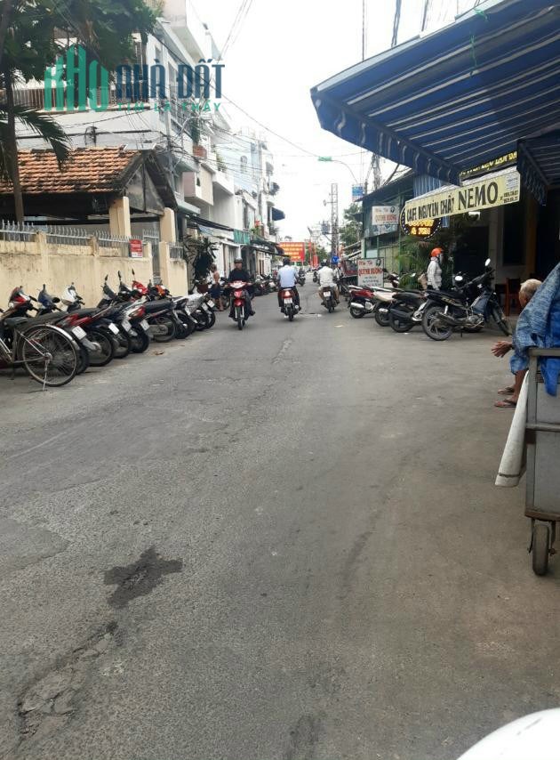 BÁN NHÀ MẶT TIỀN ĐƯỜNG NÚI 1 TTTP Nha Trang GIÁ 4,2 TỶ