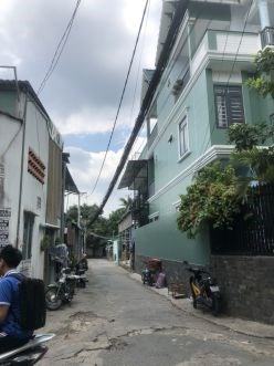 HÀNG ĐẦU TƯ.CHỦ Ở XA KHÔNG NGƯỜI TRÔNG COI CẦN BÁN PHÒNG TRỌ TẠI QUẬN THỦ ĐỨC