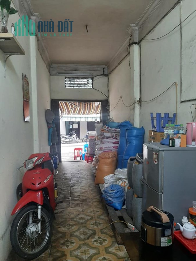 BÁN GẤP-BÁN GẤP - QUẬN HOÀN KIẾM - MẶT PHỐ BẠCH ĐẰNG - KINH DOANH ĐỈNH - NHỈNH 7 TỶ