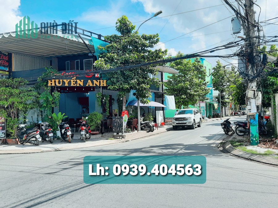 Bán nền, tặng quán cà phê, lộ 10m, xe 20 tấn vi vu