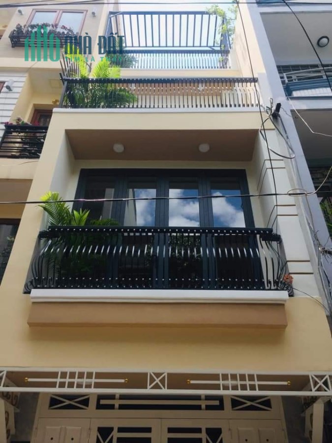 Ngộp ngân hàng, bán nhà Nguyễn Thiện Thuật, Quận 3, 38m2, 4 tầng, HXH, chỉ 7 tỷ 600.