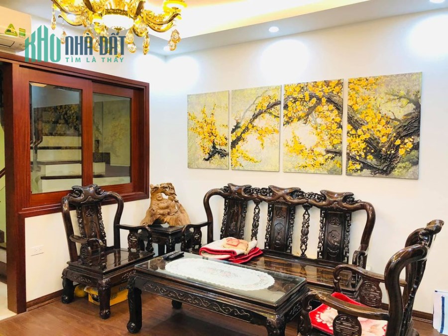 Bán nhà Chính Kinh, Thanh Xuân, thông, kd,gần ô tô 30m, mt 4.0, Giá 3 tỷ